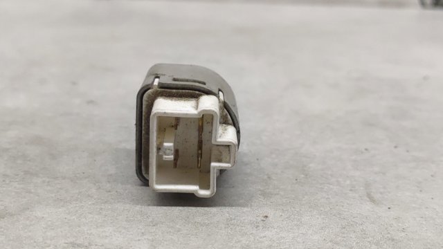 8434069015 TOYOTA Датчик включения стопсигнала купить в Николаев