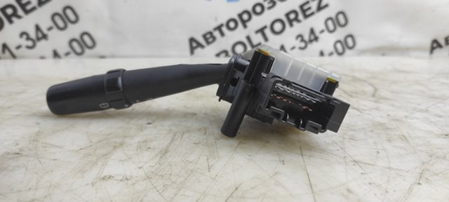 TOYOTA 8465205170 Правый подрулевой переключатель в наличии Ужгород