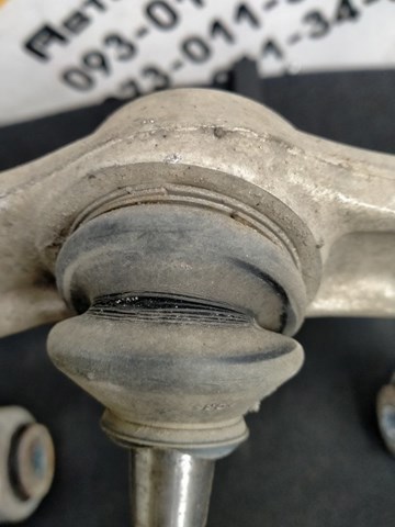 8482042120 TOYOTA Кнопочный блок управления стеклоподъемником центральной консоли купить в Украина