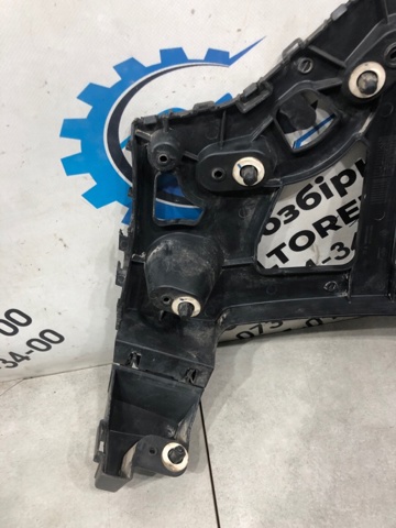 850420009R RENAULT Кронштейн бампера заднего левый купить в Харьков
