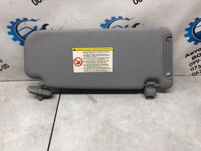 Козырьки 852102P300H9 HYUNDAI
