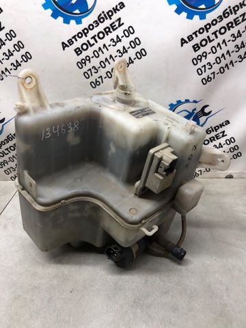 Бачок омывателя лобового стекла 8535548020 TOYOTA