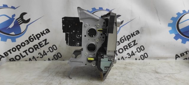 TOYOTA 8612033870 Магнитола (радио AM/FM), универсальная в наличии Николаев