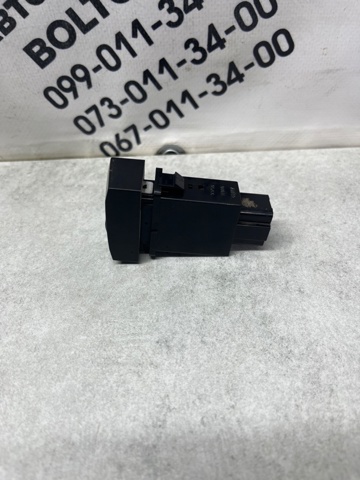 864W03000 HYUNDAI купить в Тернополь