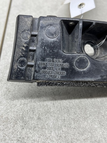 865132R000 HYUNDAI Кронштейн бампера переднего внешний левый купить в Харьков