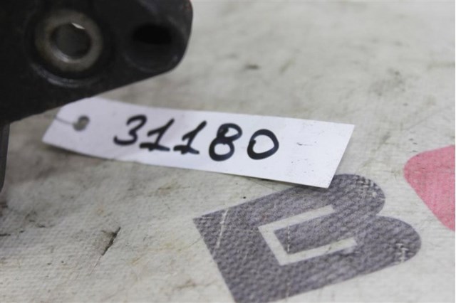 Буфер бампера переднего 865302B010 HYUNDAI