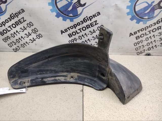 8684226000 Брызговик задний правый купить Житомир