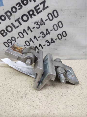 8693026 VOLVO Петля двери передней левой купить в Хмельницкий