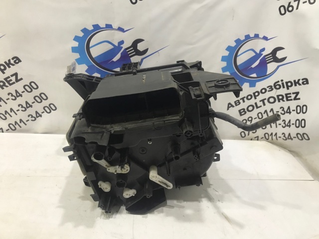 Корпус отопителя салона 8713005150 TOYOTA