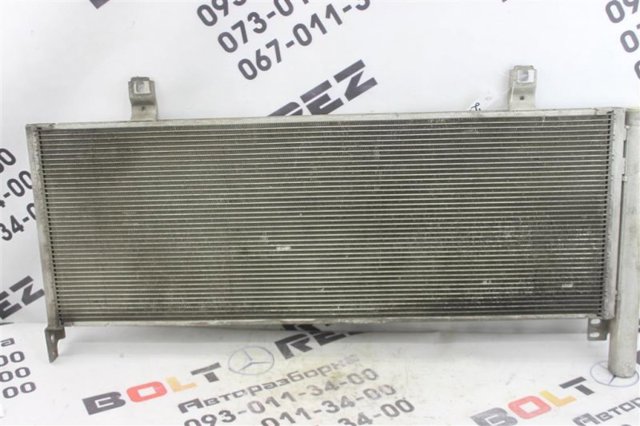 Радиатор кондиционера 884A033020 TOYOTA