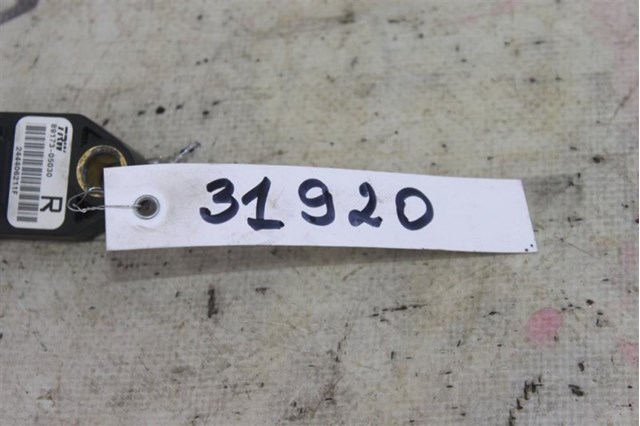 TOYOTA 8917305030 Датчик удара в наличии Днепр
