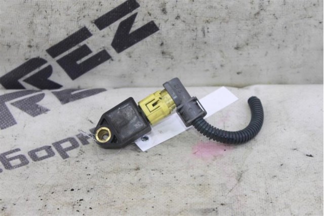 Датчик Айрбег передний 8917405010 TOYOTA