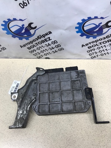 TOYOTA 8966153700 Блок управления двигателем в наличии Черкассы