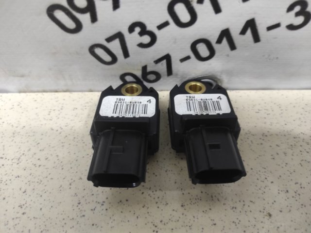 898310W040 Датчик удара купить Киев