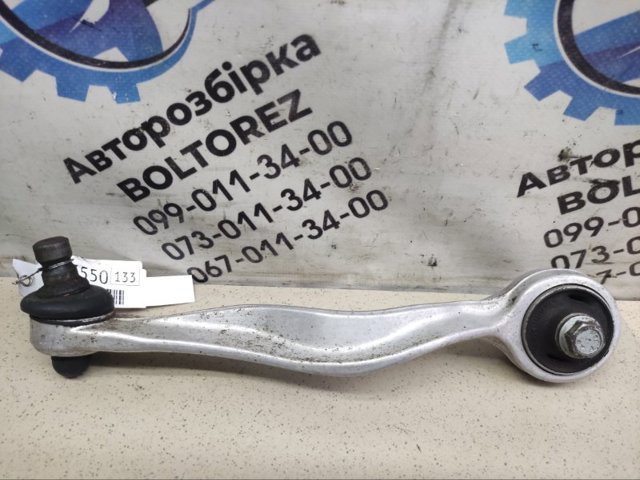 Рычаг передней подвески верхний, правый 8E0407510A VAG