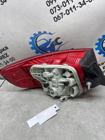 VAG 8P4945096C Фонарь задний правый внешний в наличии Чернигов