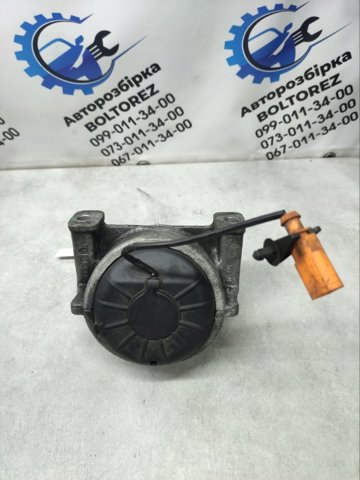 VAG 8R0199381B Левая подушка двигателя в наличии Ровно