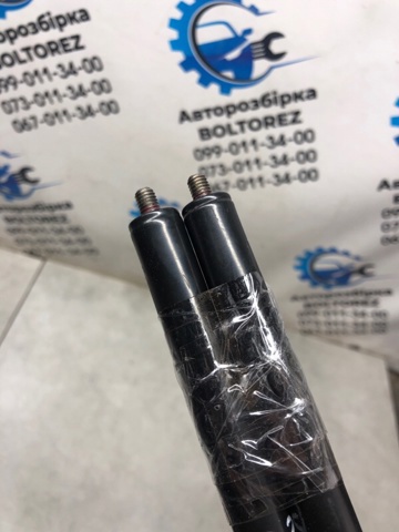 NISSAN 90460EA500 Амортизатор стекла багажника (двери 3/5-й задней (ляды) в наличии Ирпень