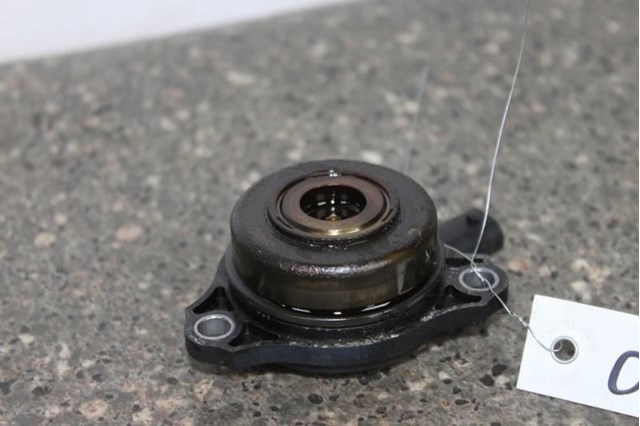 Замок задней двери 905001CA0B NISSAN