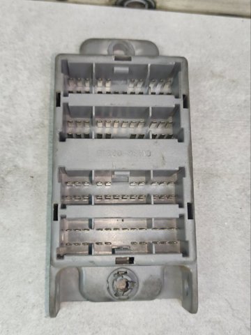 913203E810 HYUNDAI купить в Львов