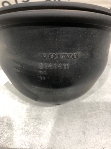 9141411 VOLVO Корпус заливной горловины топливного бака купить в Украина