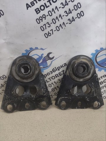 Кронштейн передней балки 9180949 VOLVO