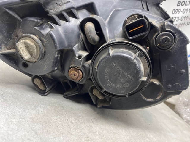 9210107510 HYUNDAI Левая фара купить в Харьков