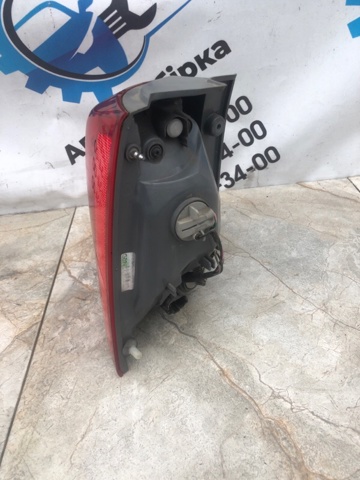 HYUNDAI 924022P020 Фонарь задний правый внешний в наличии Днепр