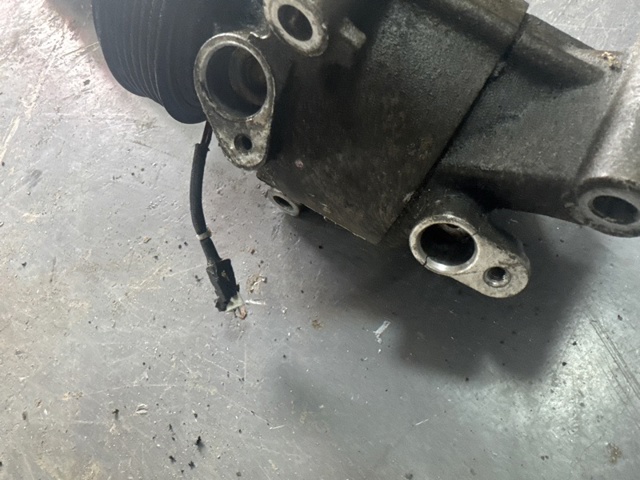 926005154R RENAULT Компрессор кондиционера купить в Хмельницкий