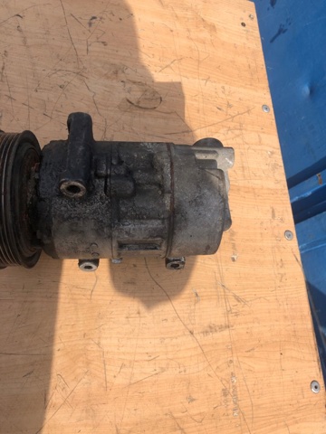 RENAULT 926008209R Компрессор кондиционера в наличии Чернигов