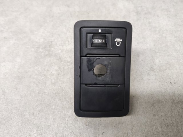 HYUNDAI 933702R000 в наличии Ровно