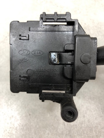 HYUNDAI 934201H200 Правый подрулевой переключатель в наличии Житомир