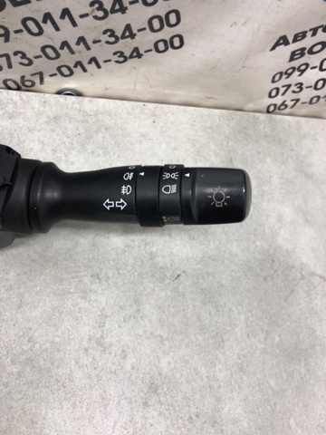 Правый подрулевой переключатель  934202P560CA HYUNDAI