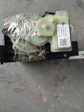 HYUNDAI 935702T000 в наличии Львов