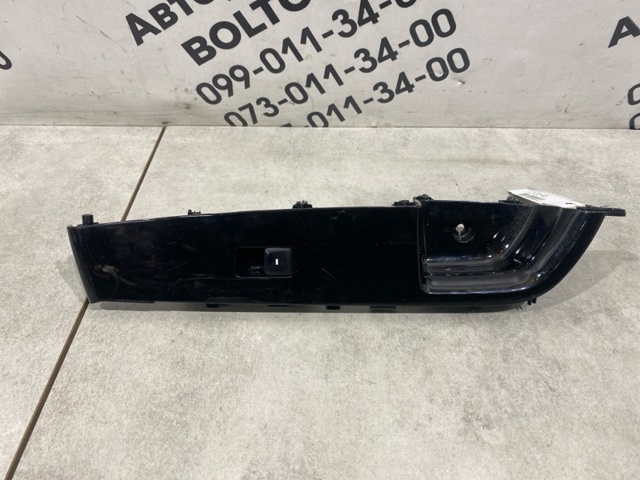 Кнопки заднего стеклоподъемника 935751H000 HYUNDAI