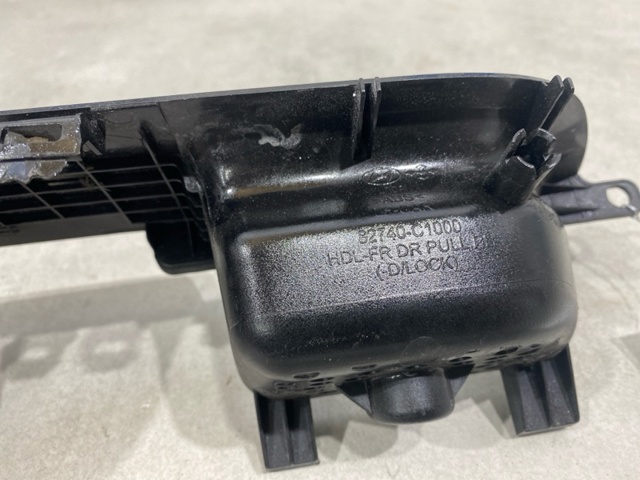 935751H000 HYUNDAI Кнопочный блок управления стеклоподъемником задний купить в Ровно