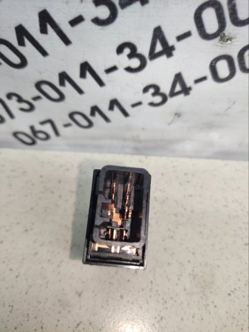 HYUNDAI 935801F500WK в наличии Ужгород