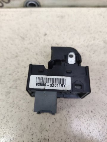 HYUNDAI 935803X011RY в наличии Харьков