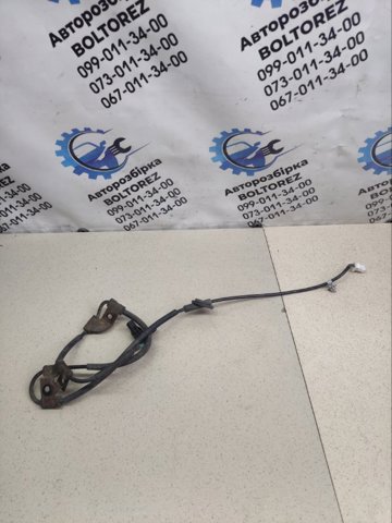Задний левый датчик АБС 956802E400 HYUNDAI