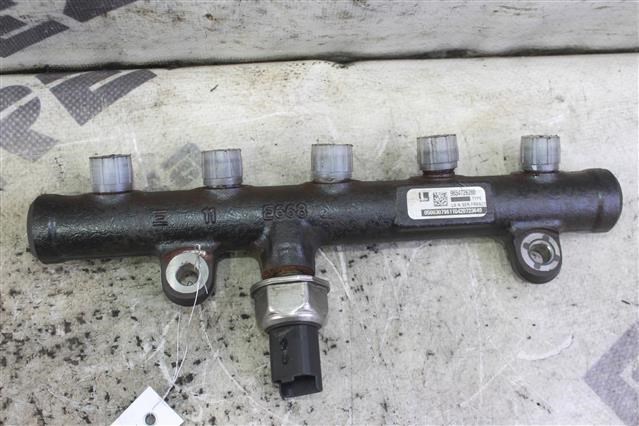 9654726280 PEUGEOT Распределитель топлива (рампа) купить в Каменское
