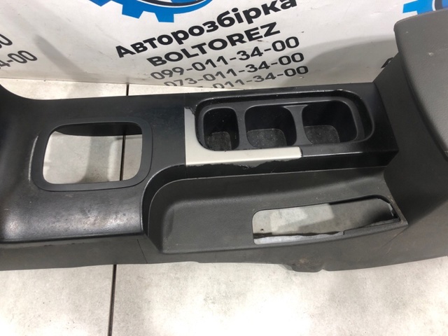 NISSAN 96911EB30B Консоль панели управления центральная в наличии Тернополь