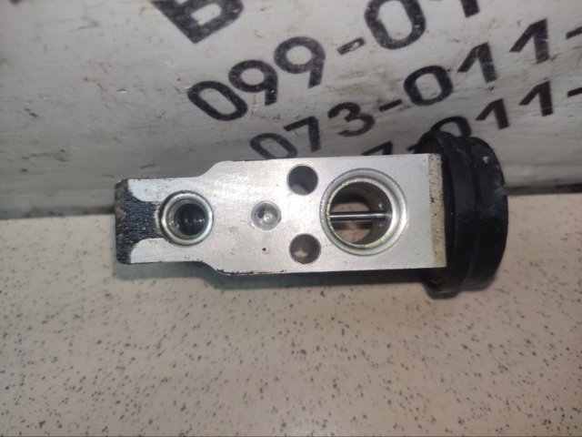 9760426000 HYUNDAI Клапан TRV кондиционера купить в Житомир