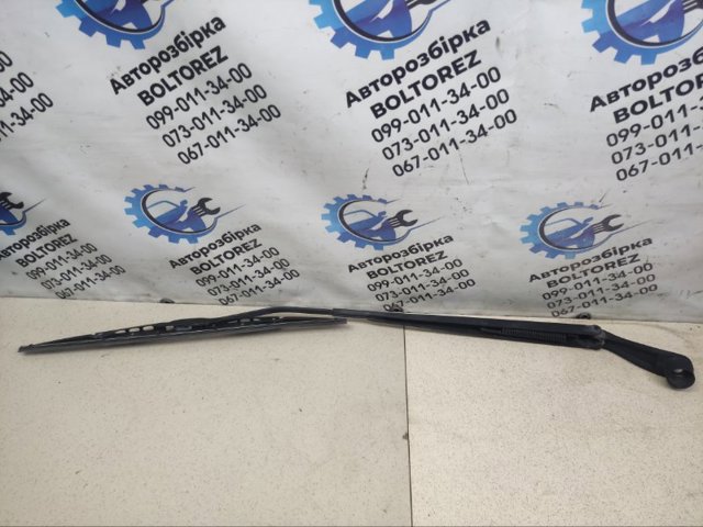 Рычаг-поводок дворника лобового стекла 983101G000 HYUNDAI