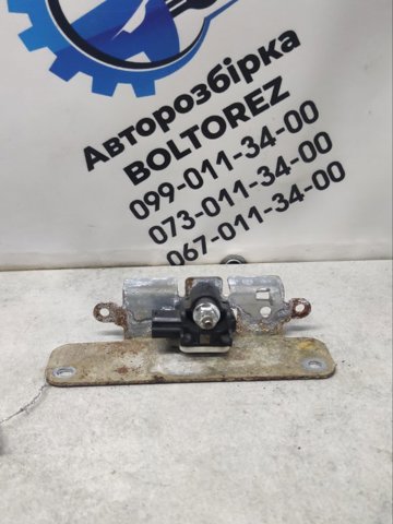 Датчик Айрбег передний 988301EA0A NISSAN