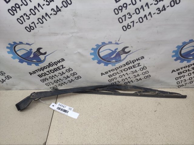 Поводок дворника заднего стекла 98831H1000 HYUNDAI