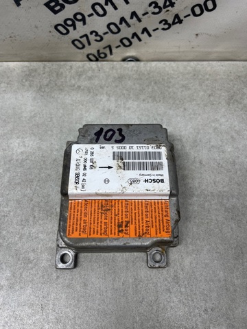 Стартер двигателя A0004460242 MERCEDES
