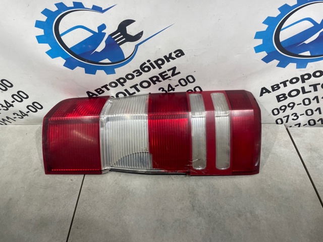 Фонарь задний левый A0008260451 MERCEDES