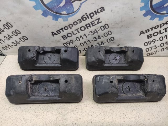 Подушка домкрата нижняя, поддомкратник A0009986750 MERCEDES
