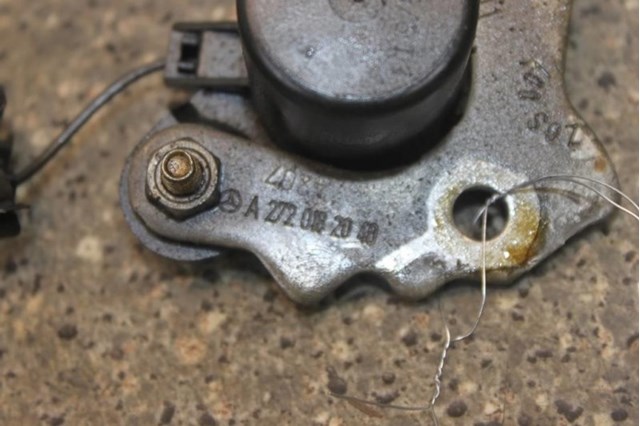 MERCEDES 0011530332 Датчик уровня масла двигателя в наличии Черкассы