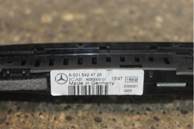 A0015424723 MERCEDES Дисплей парктроника купить в Киев